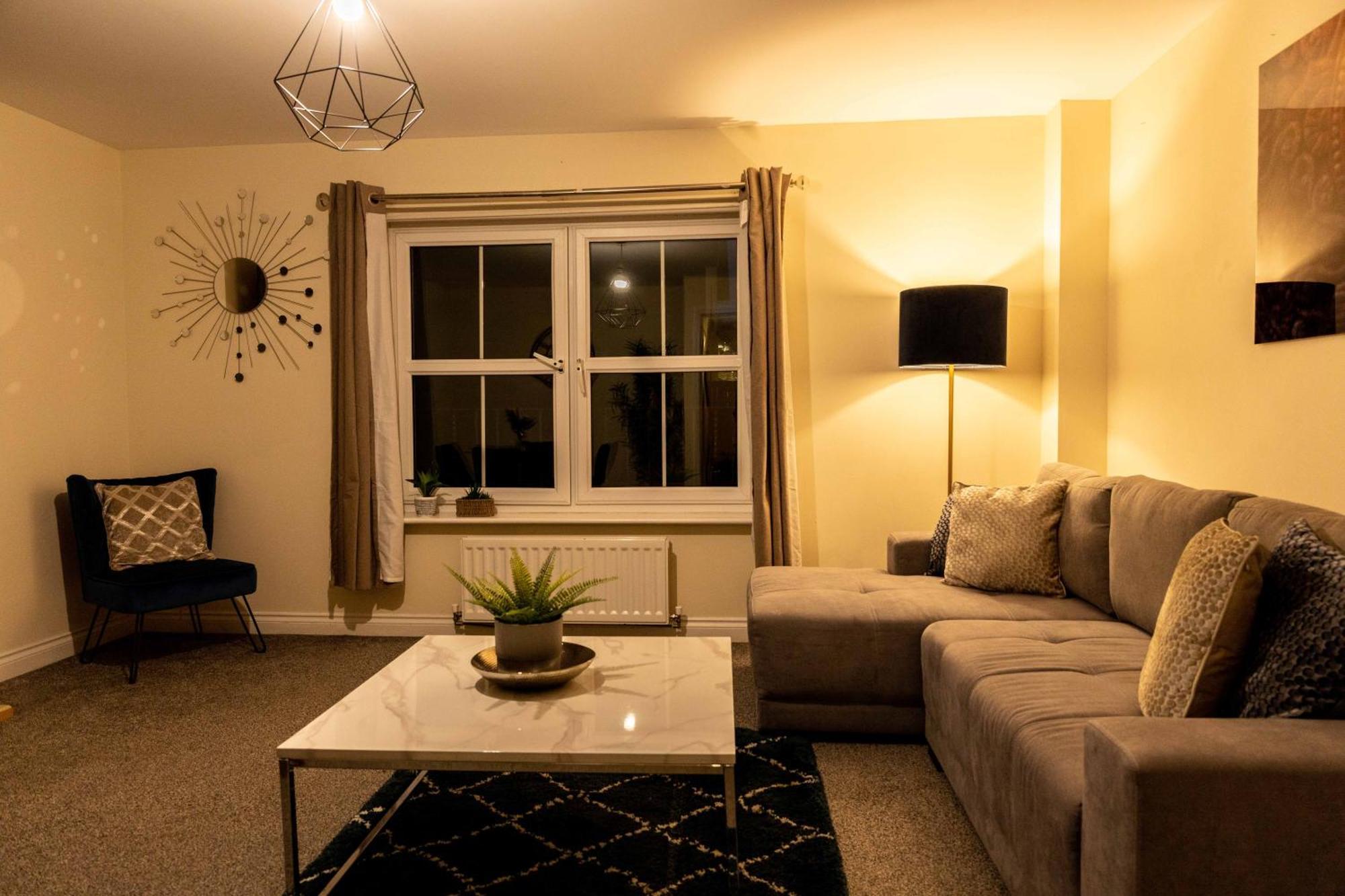 Livingston North Station Apartments Dış mekan fotoğraf